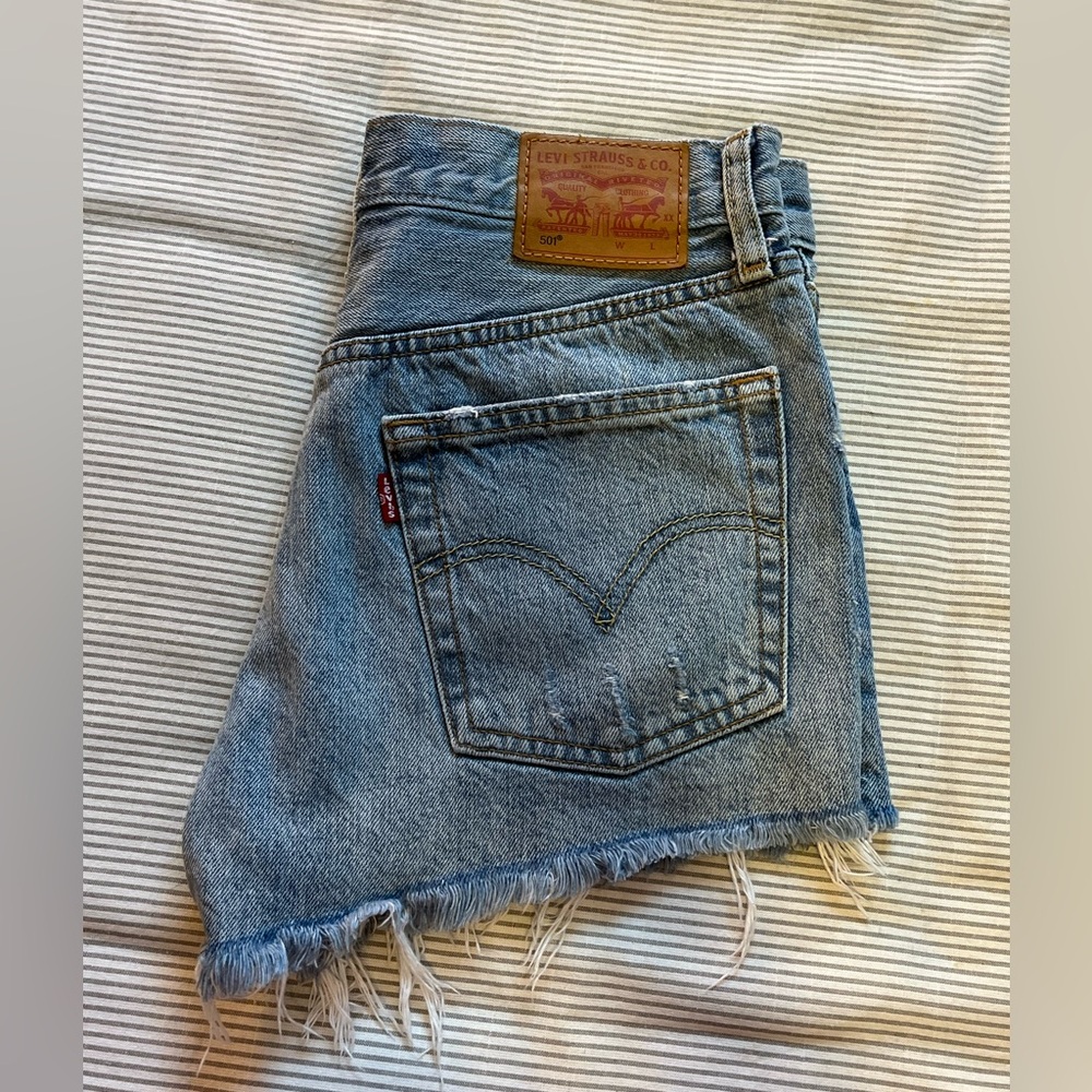 Levi’s 501 denim shorts